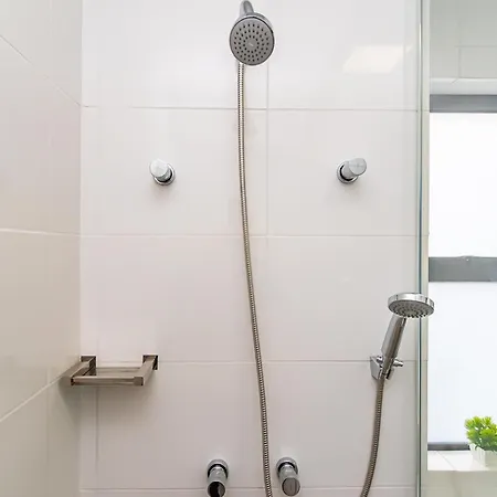 Studio moderno no coração de Curitiba - MUV Residence-2